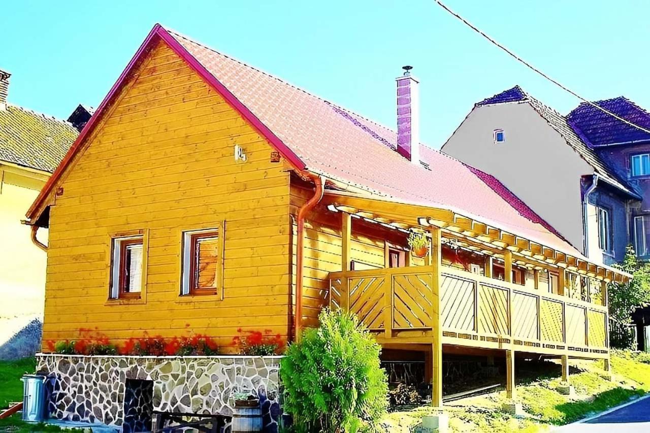 Romanticka Chalupa Pod Vysokymi Tatrami Liptovský Hrádok Екстериор снимка